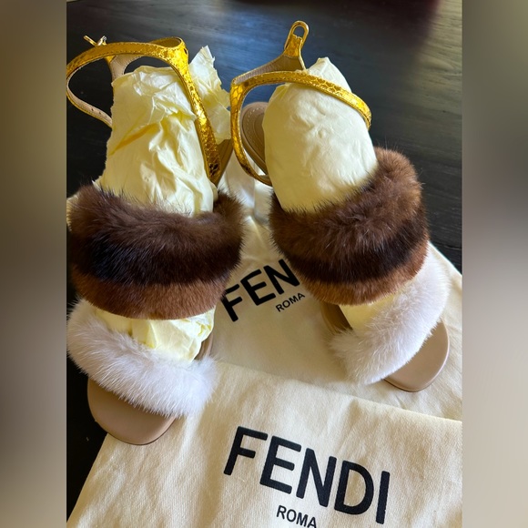 Fendi Colorblock
Mink Sandals - Picture 11 of 13